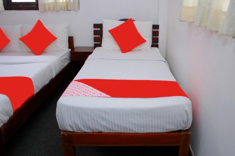 Sobaya Hotel Kandy Ngoại thất bức ảnh